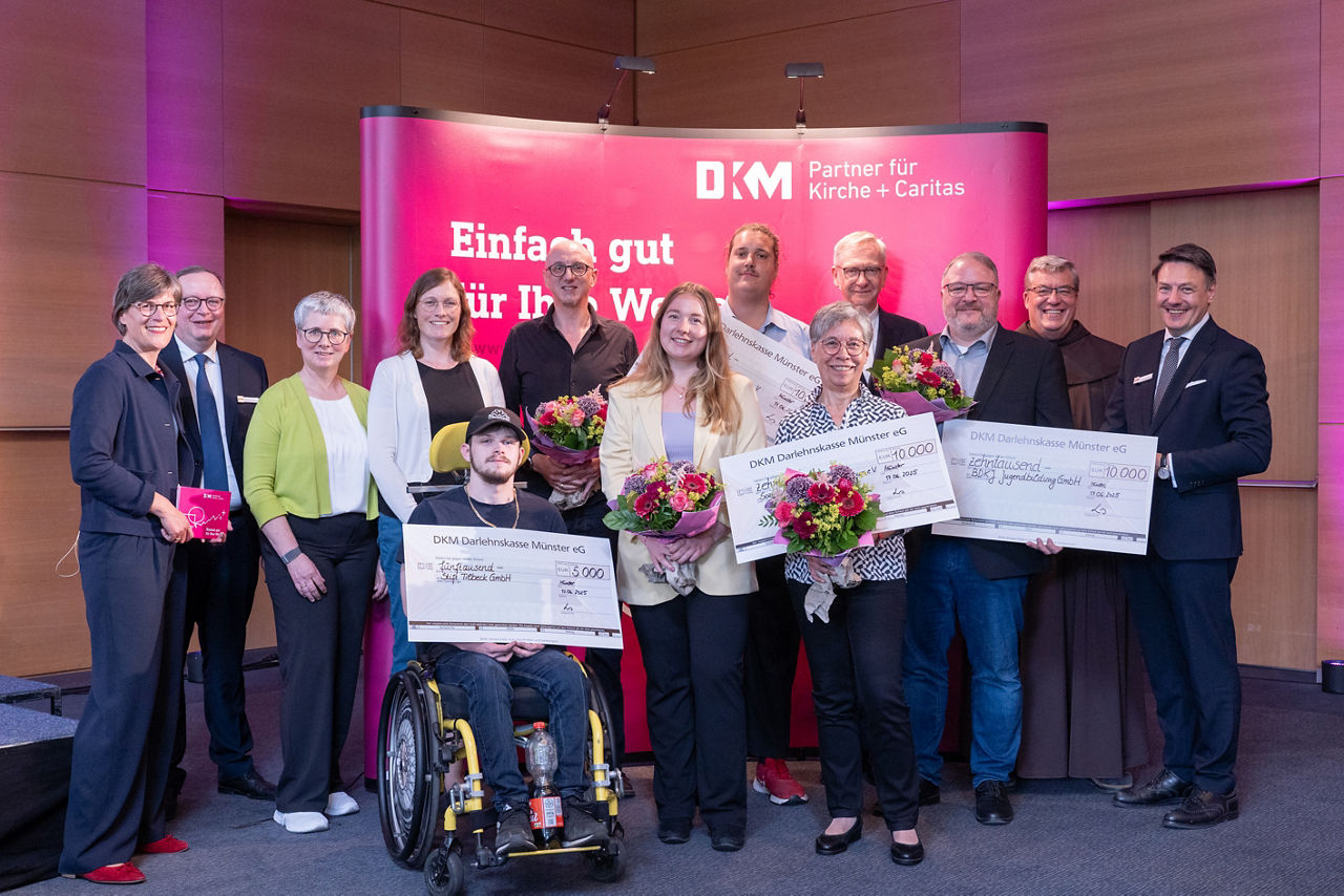 Frau und Mann im Interview