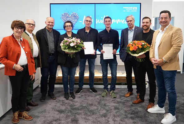 Preisverleihung Rheingauer Volksbank Preis 2024 an Kira Dreis und Joachim Bumen