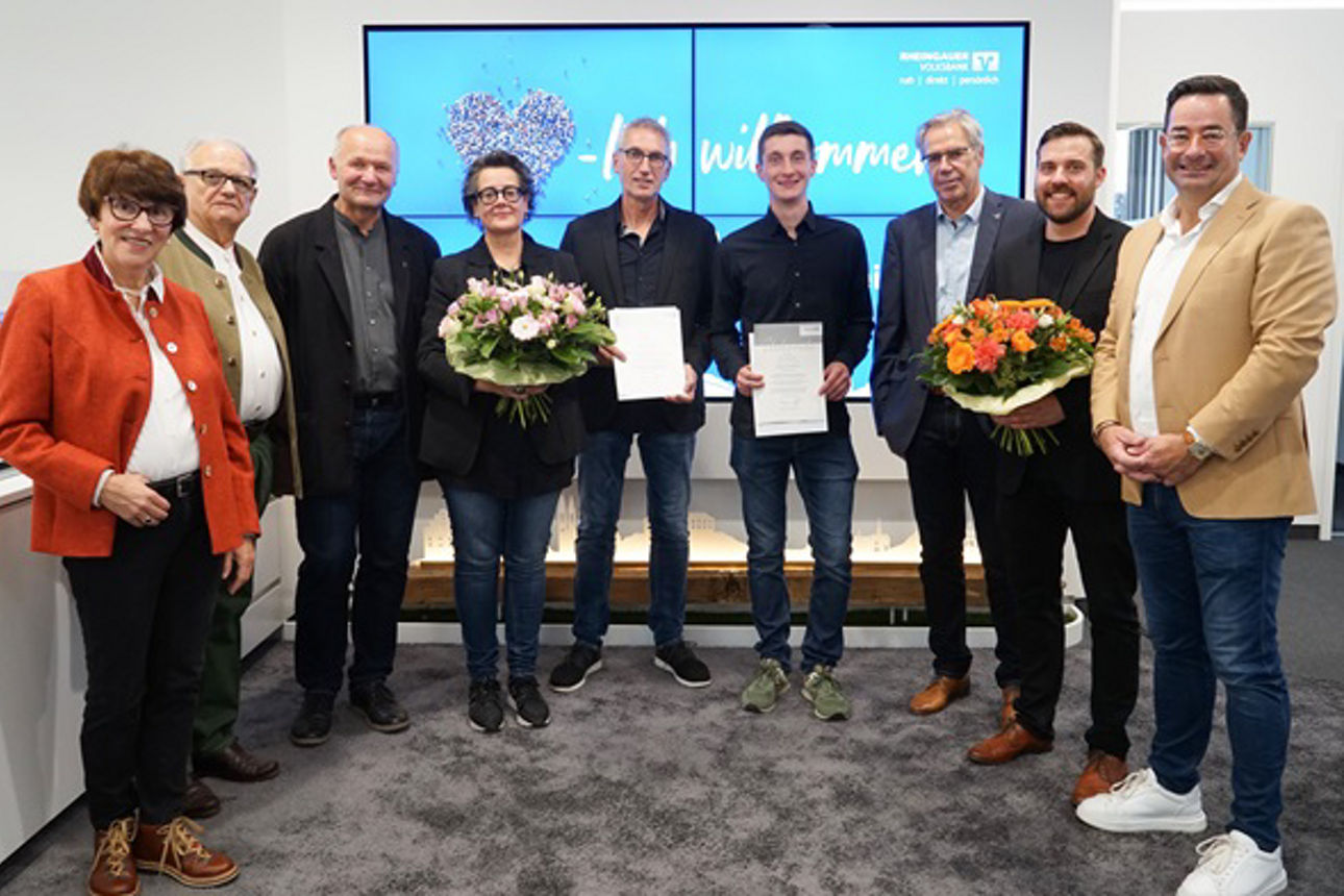 Preisverleihung Rheingauer Volksbank Preis 2024 an Kira Dreis und Joachim Bumen