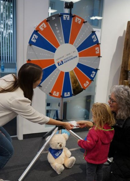 Am Glücksrad gibt es tolle Gewinne zu ergattern