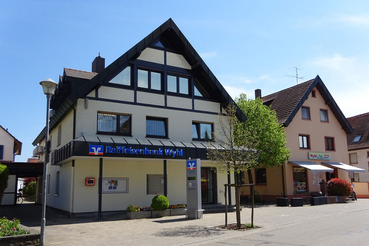 Öffnungszeiten & Ansprechpartner