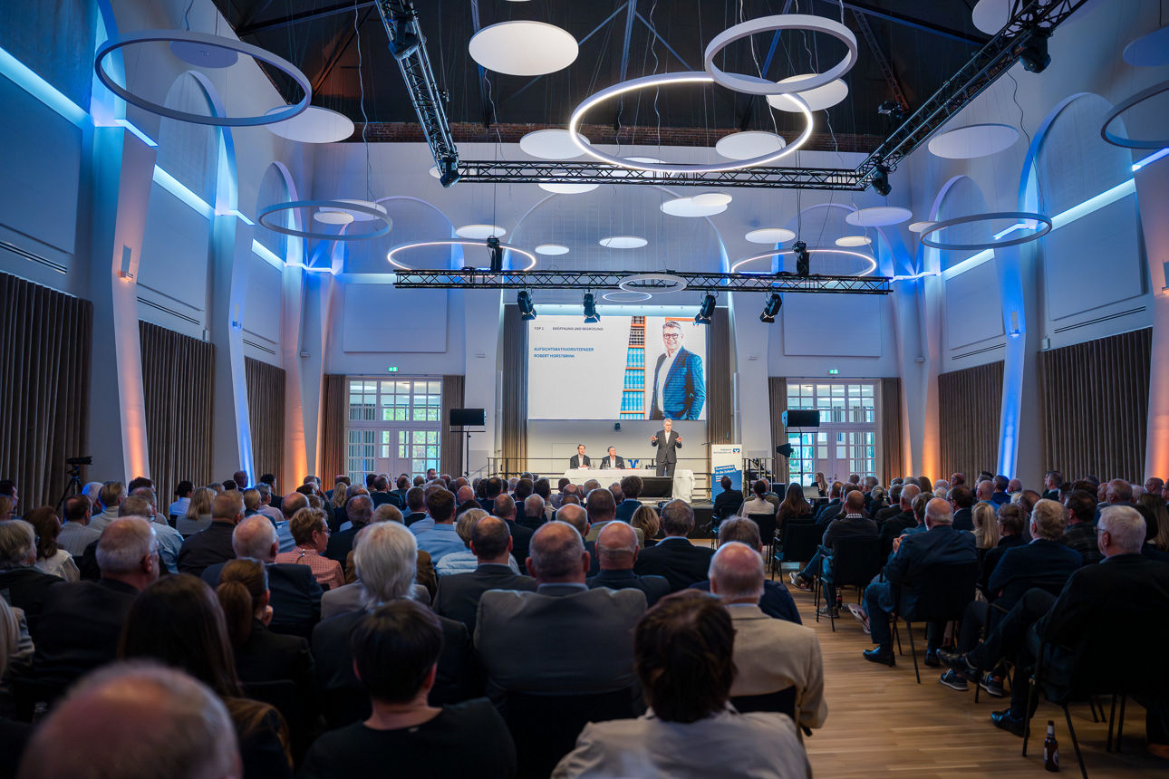 Das Kurhaus ist gut gefüllt