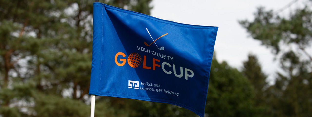 VBLH Fahne auf Golfplatz