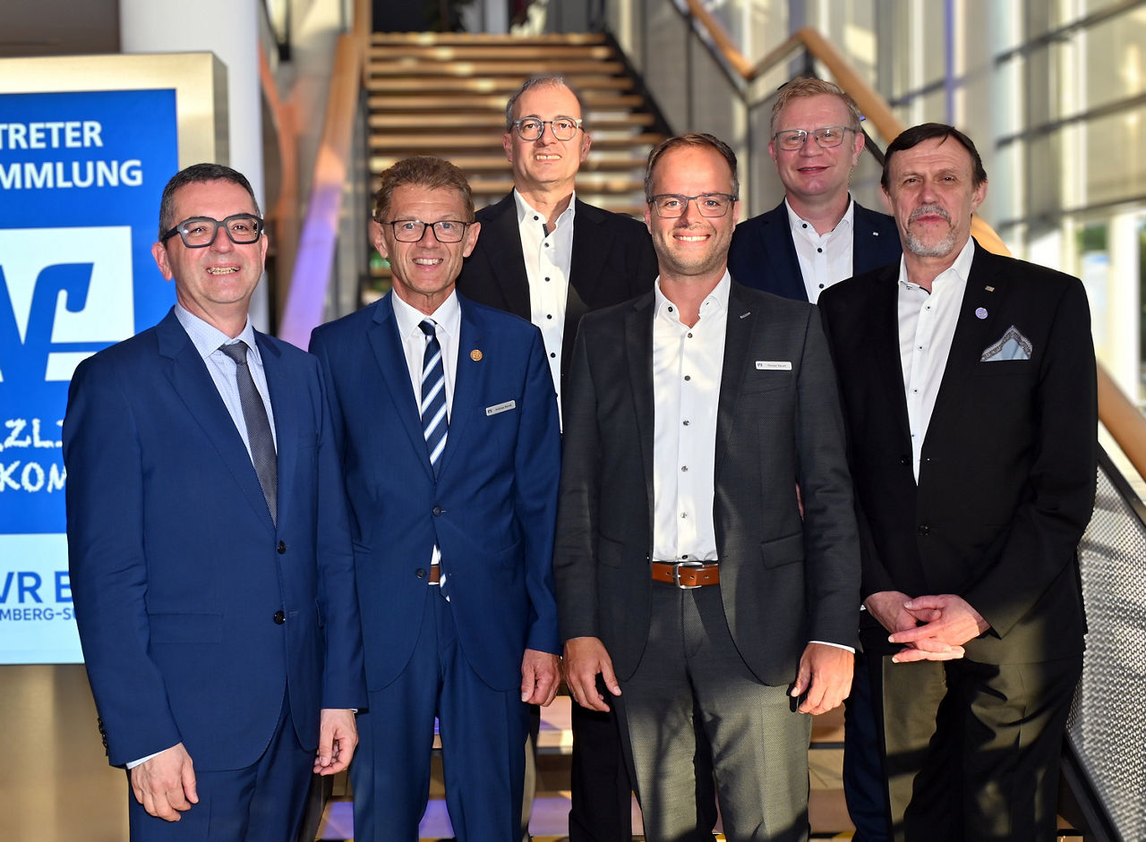 Gruppenaufnahme von der Vertreterversammlung 2026