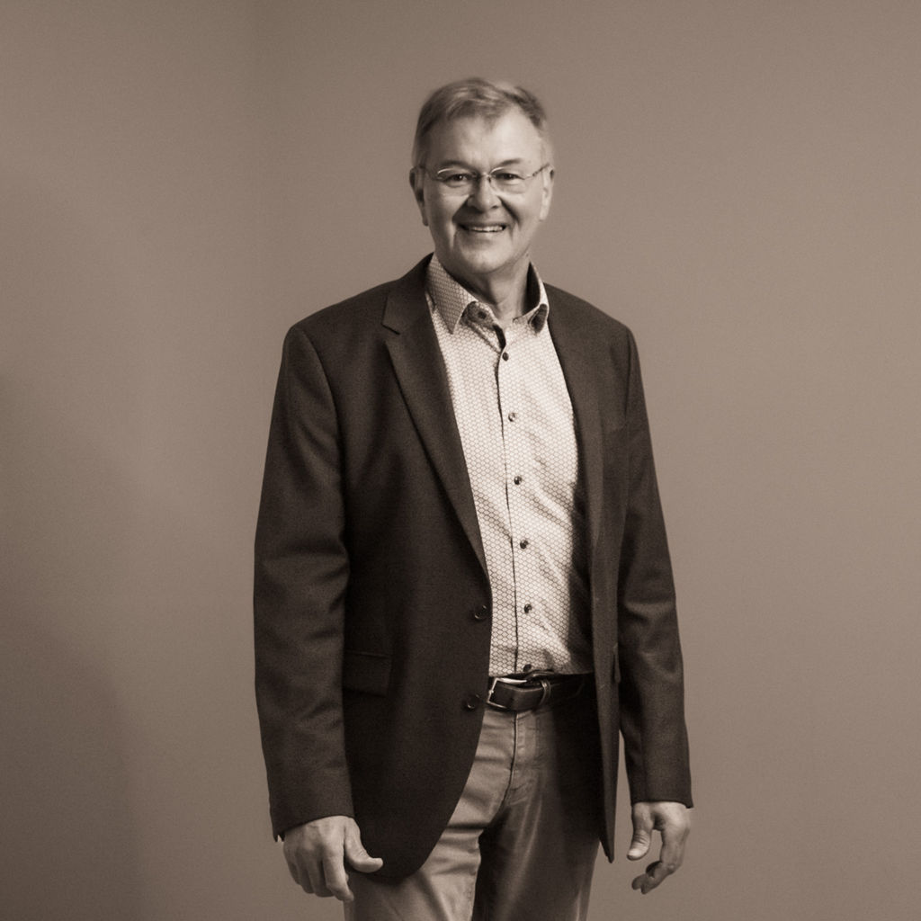 Peter Bauer