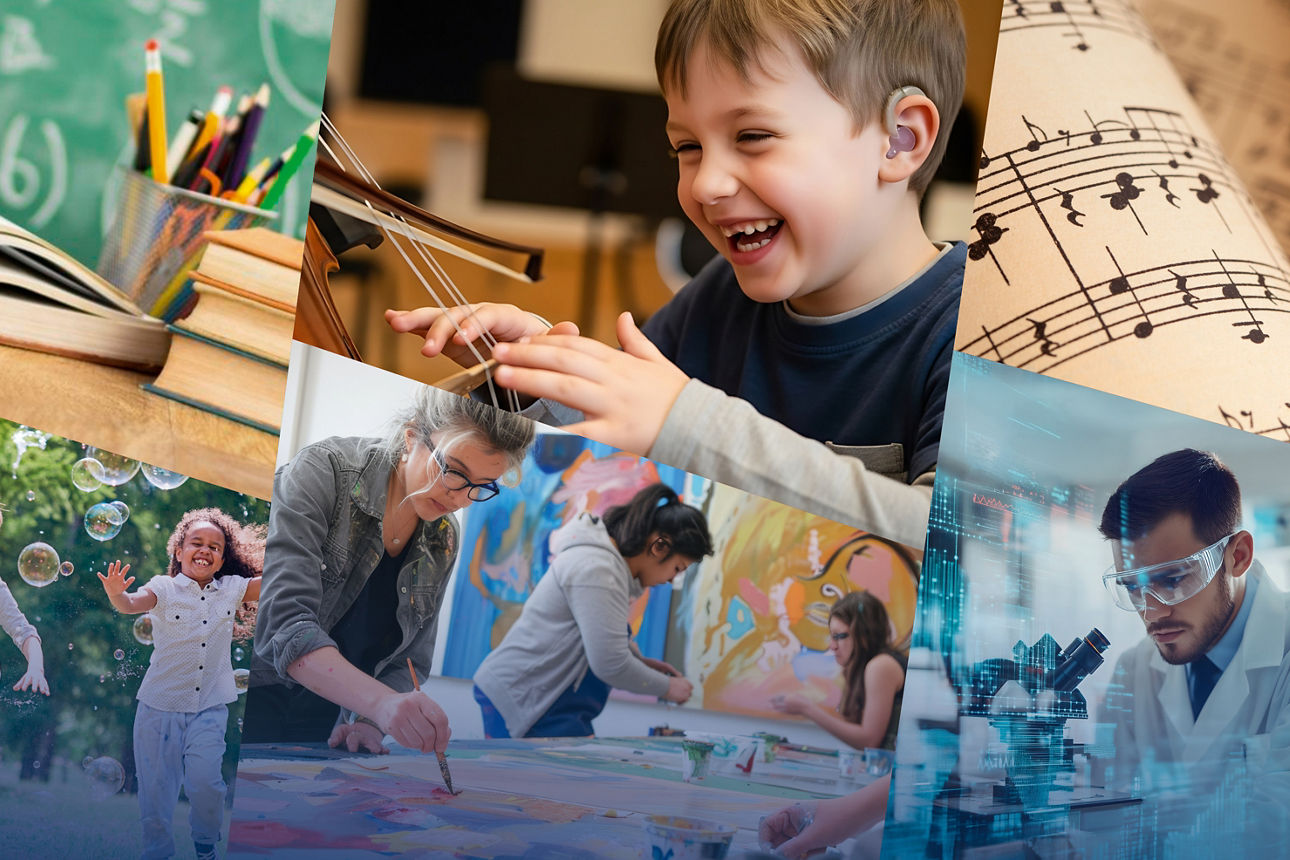 Zwei Personen bauen mit Bausteinen