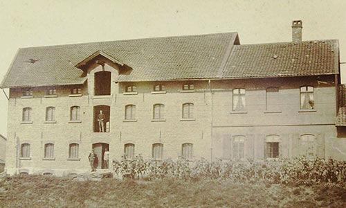 Das Bankhaus in schwarz / weiß