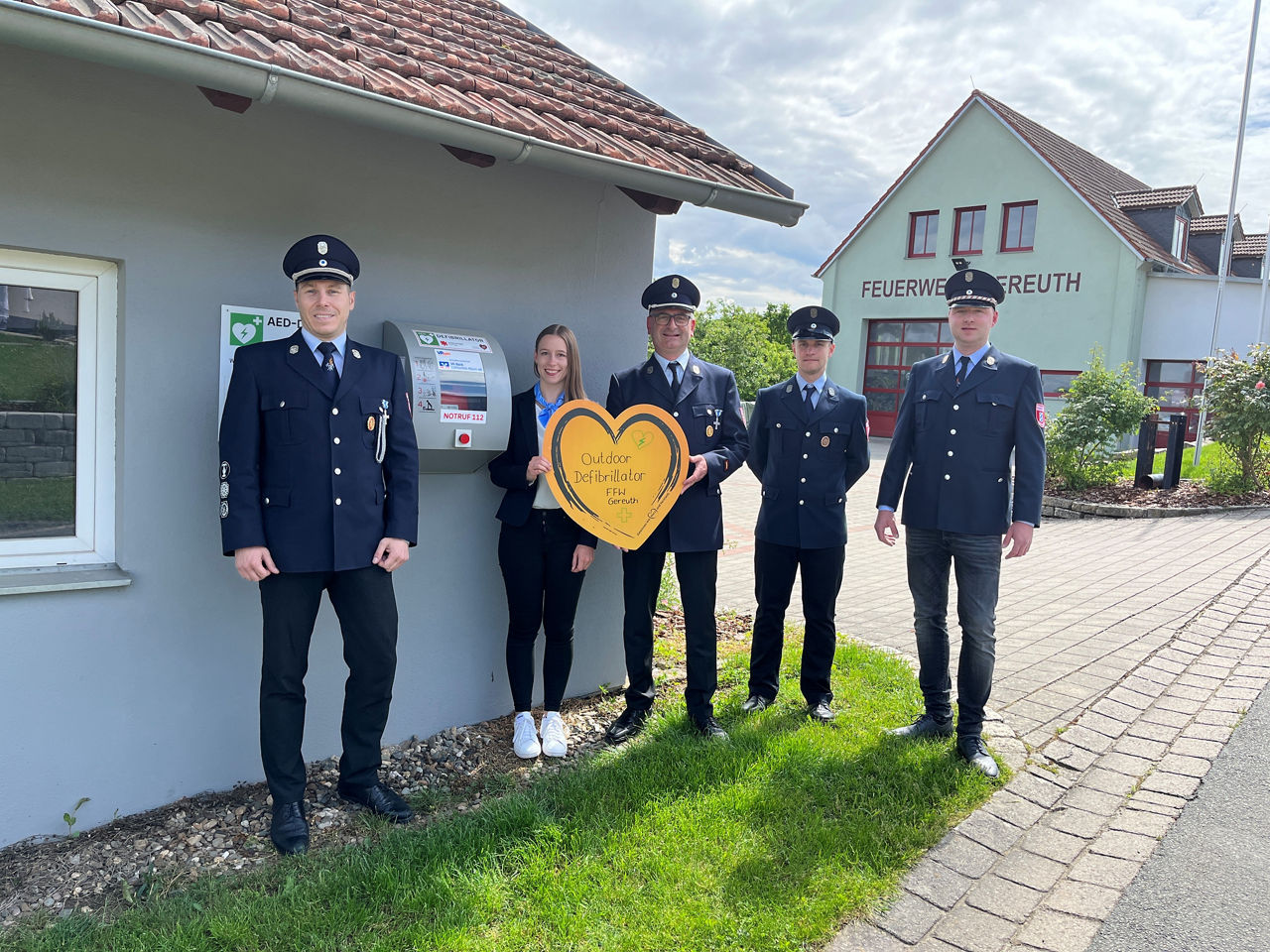 Spendenübergabe an die Feuerwehr Gereuth 