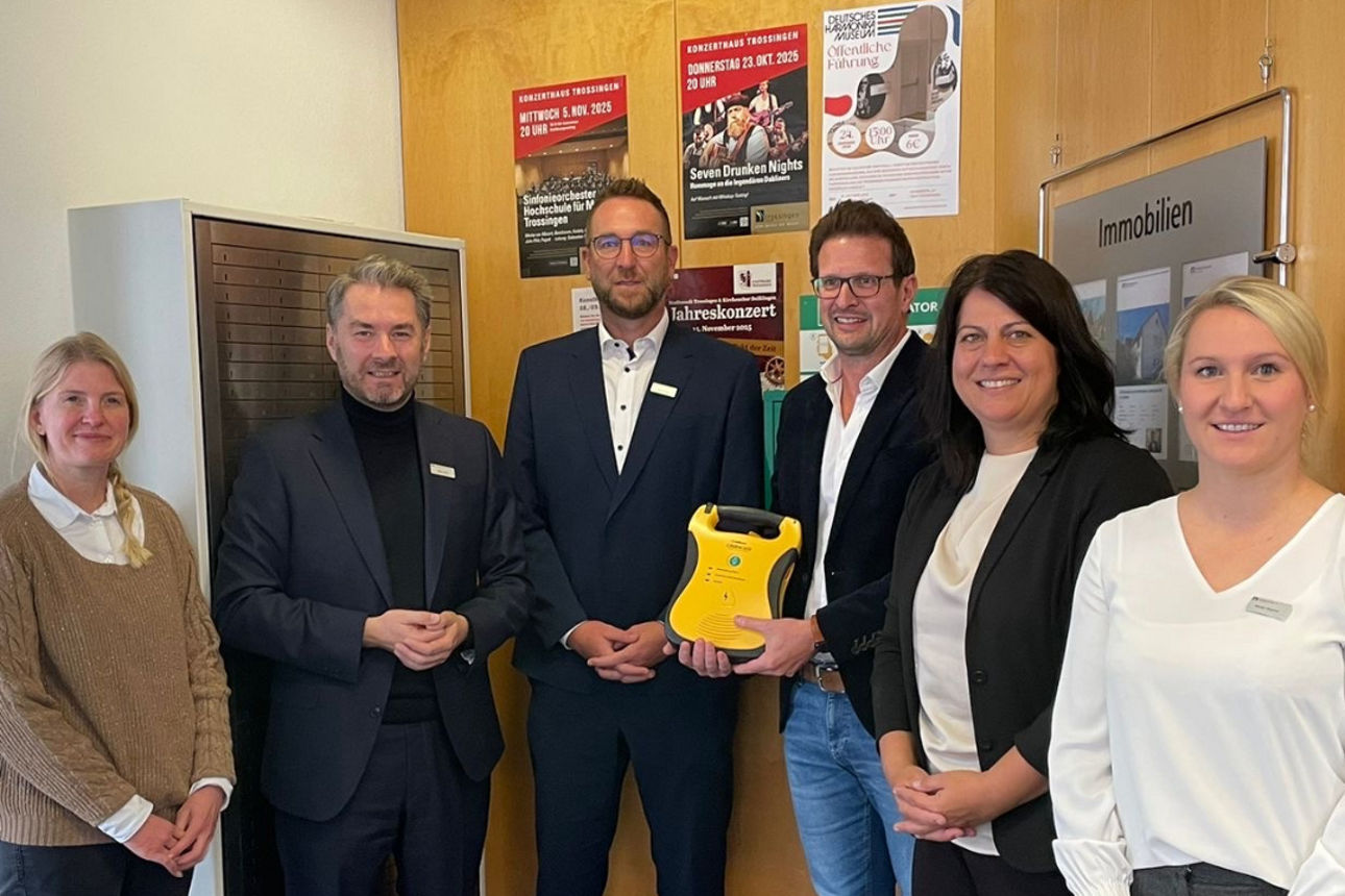 Defibrillator in der Volksbank Trossingen