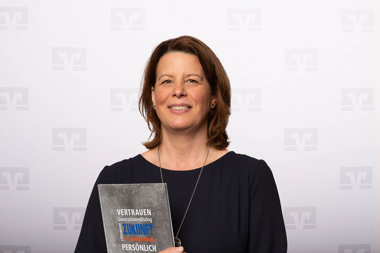 Portraitfoto Nicole Dembowski