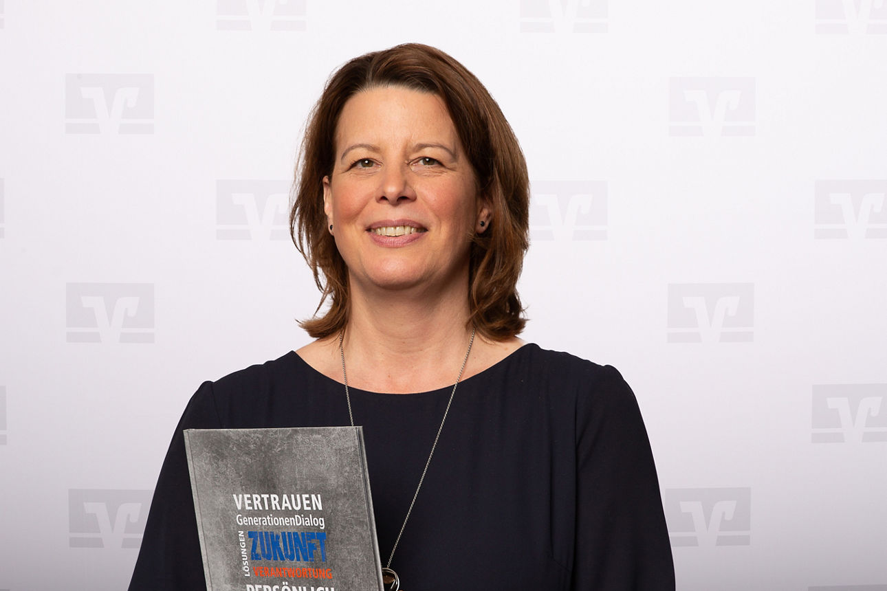 Portraitfoto Nicole Dembowski