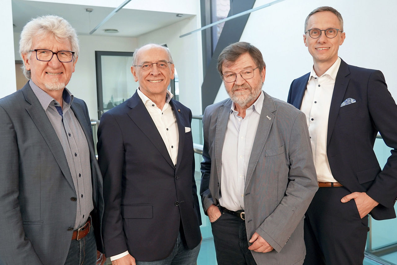 Stiftungsrat v.l. Günter Schuster, Gregor Scheller, Wolfgang Holler und Joachim Hausner