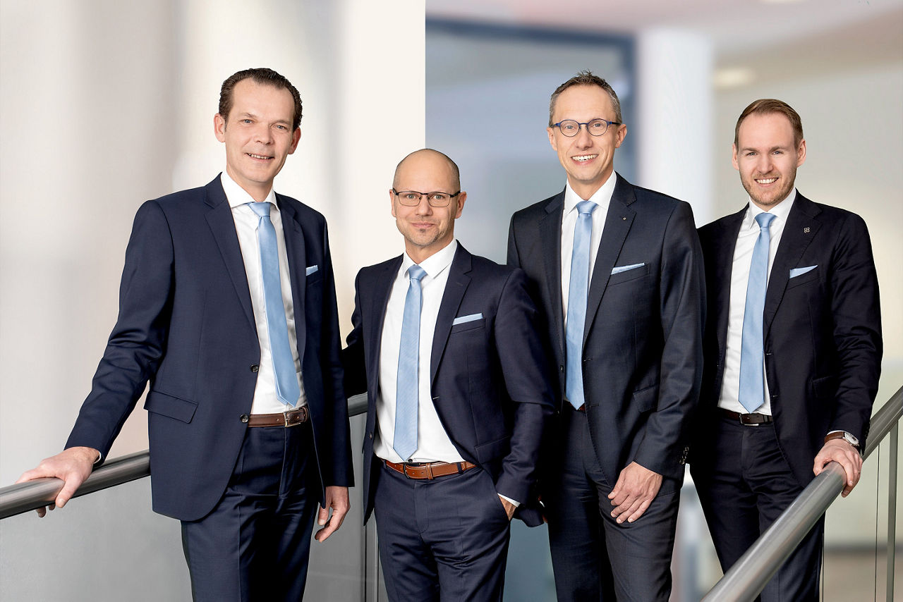 v.l. Thomas Schwarz, Alexander Brehm (stv. Vorsitzender), Joachim Hausner (Vorstandsvorsitzender), Sven Müller
