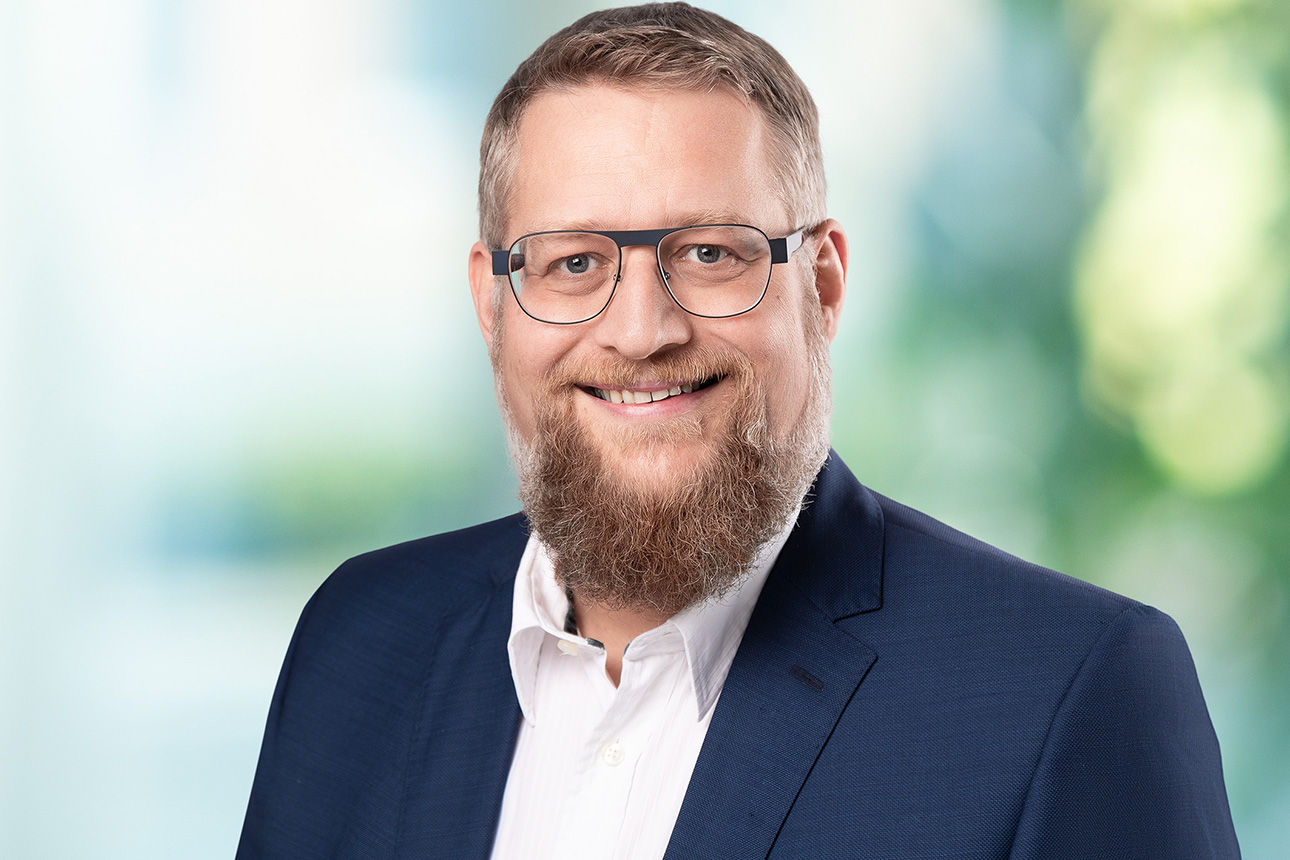 Karsten Dirks