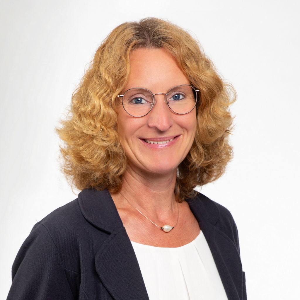 Doris Fiefeick