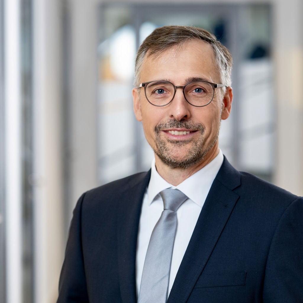 Dr. Andreas Sommer