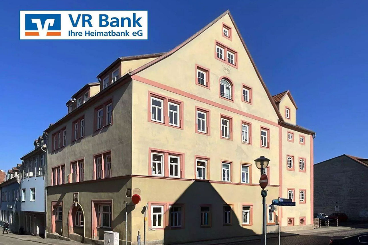 Komplettansicht des Gebäudes in der Gothaer Innenstadt