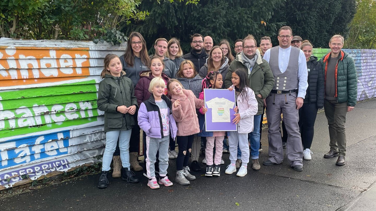 Gemeinsam gegen Kinderarmut in unserer Heimat - Wir renovieren