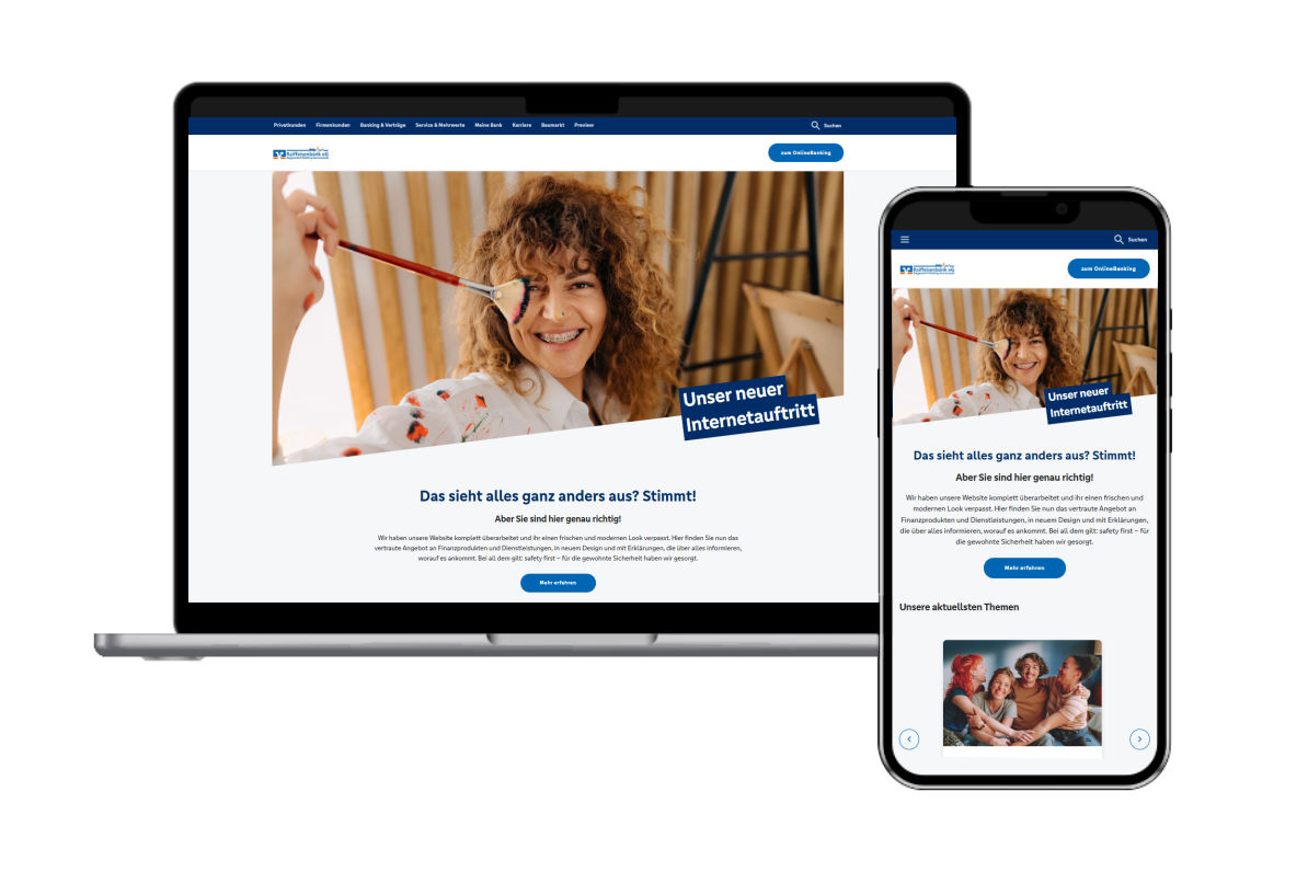 Laptop und Handy zeigen eine Ansicht der Website