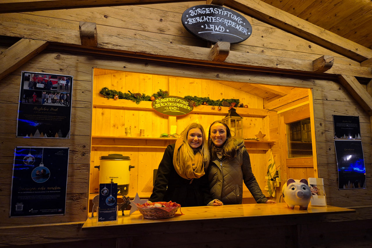 Weihnachtsstand der Bürgerstiftung BGL