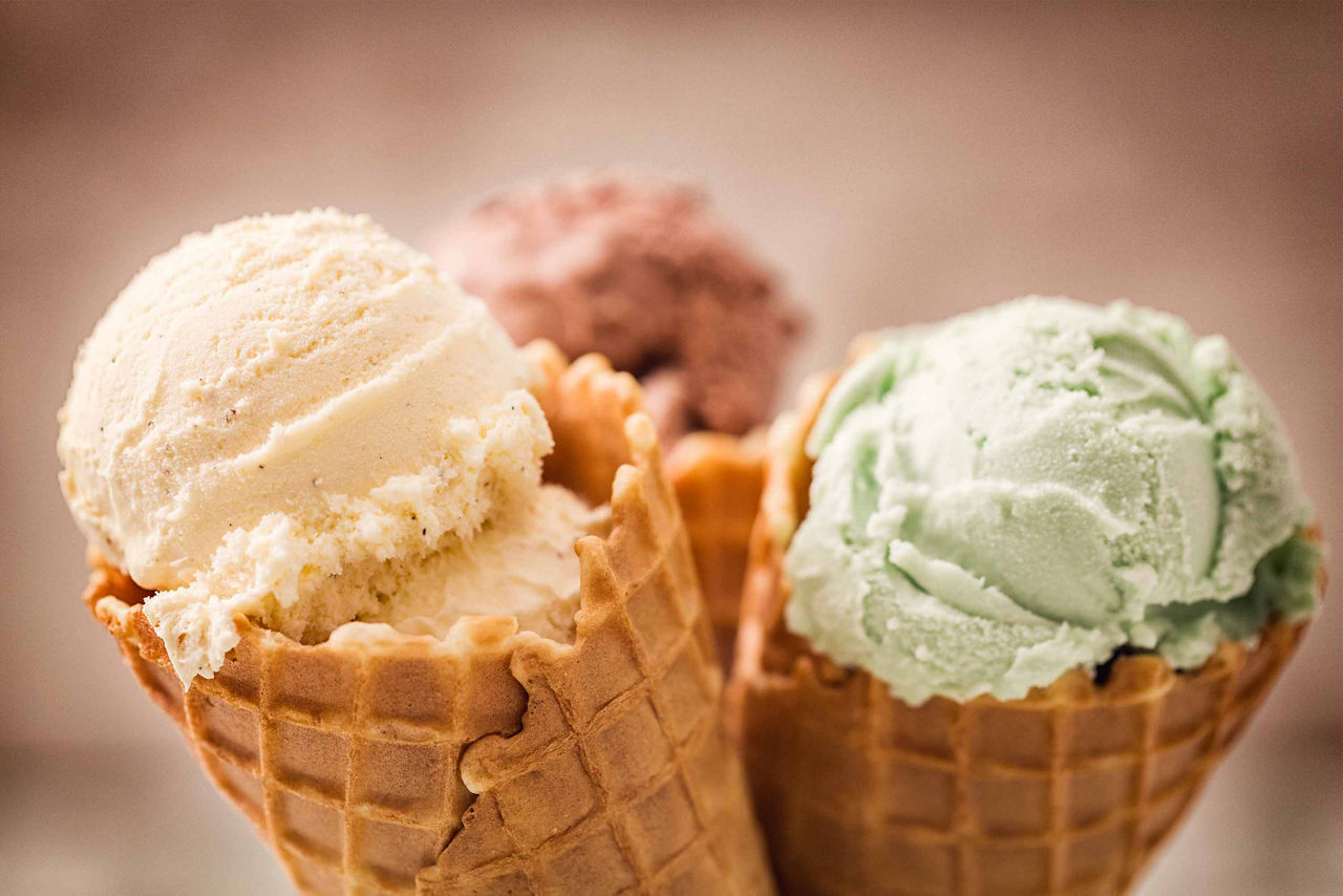 Vanille, Erdbeer und Pistazien Eis