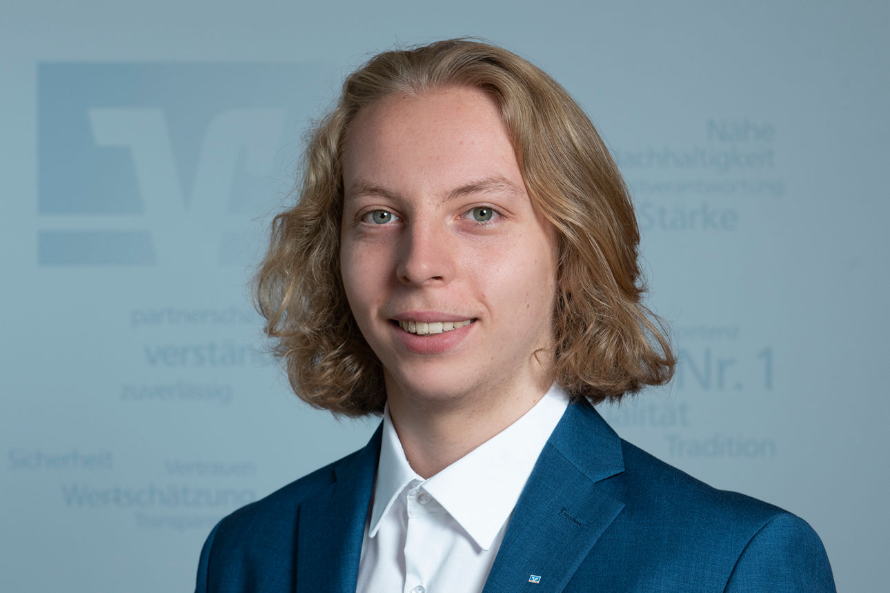 Elias Theuerzeit