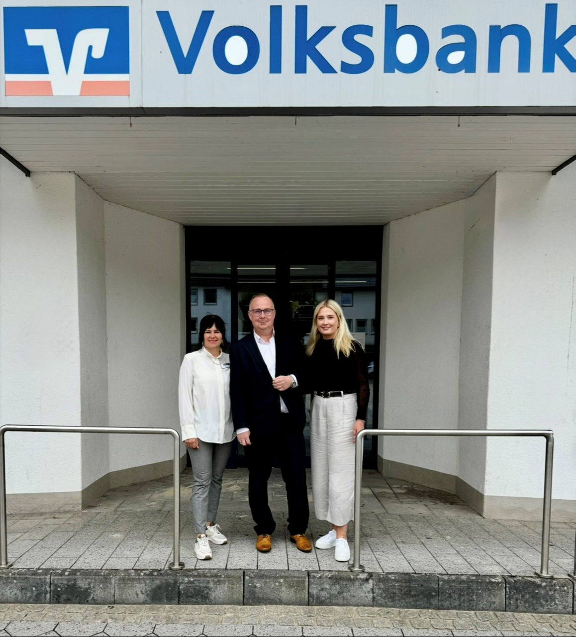 Mitarbeiter der Volksbank Hellweg