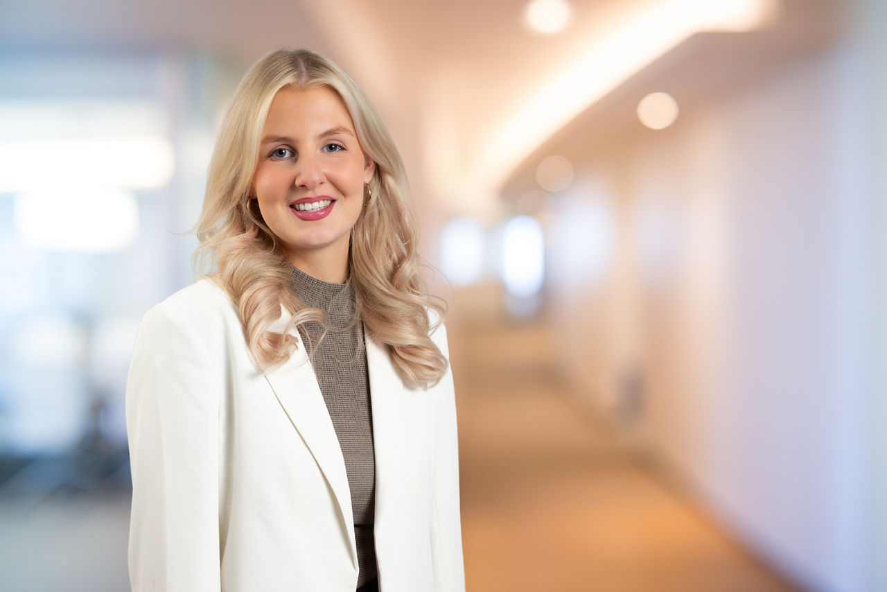 Ansprechpartnerin Enny Schlake