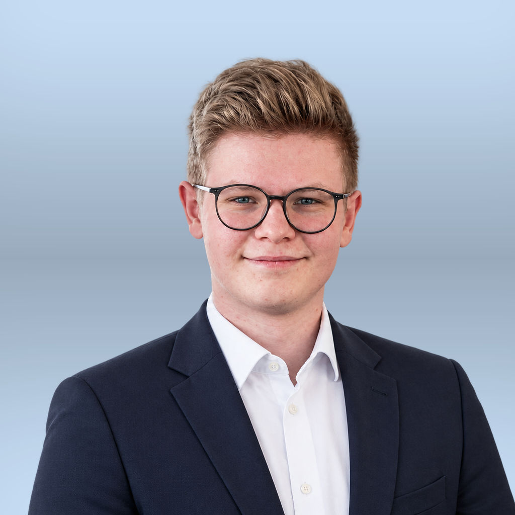 Enseroth, Julian
