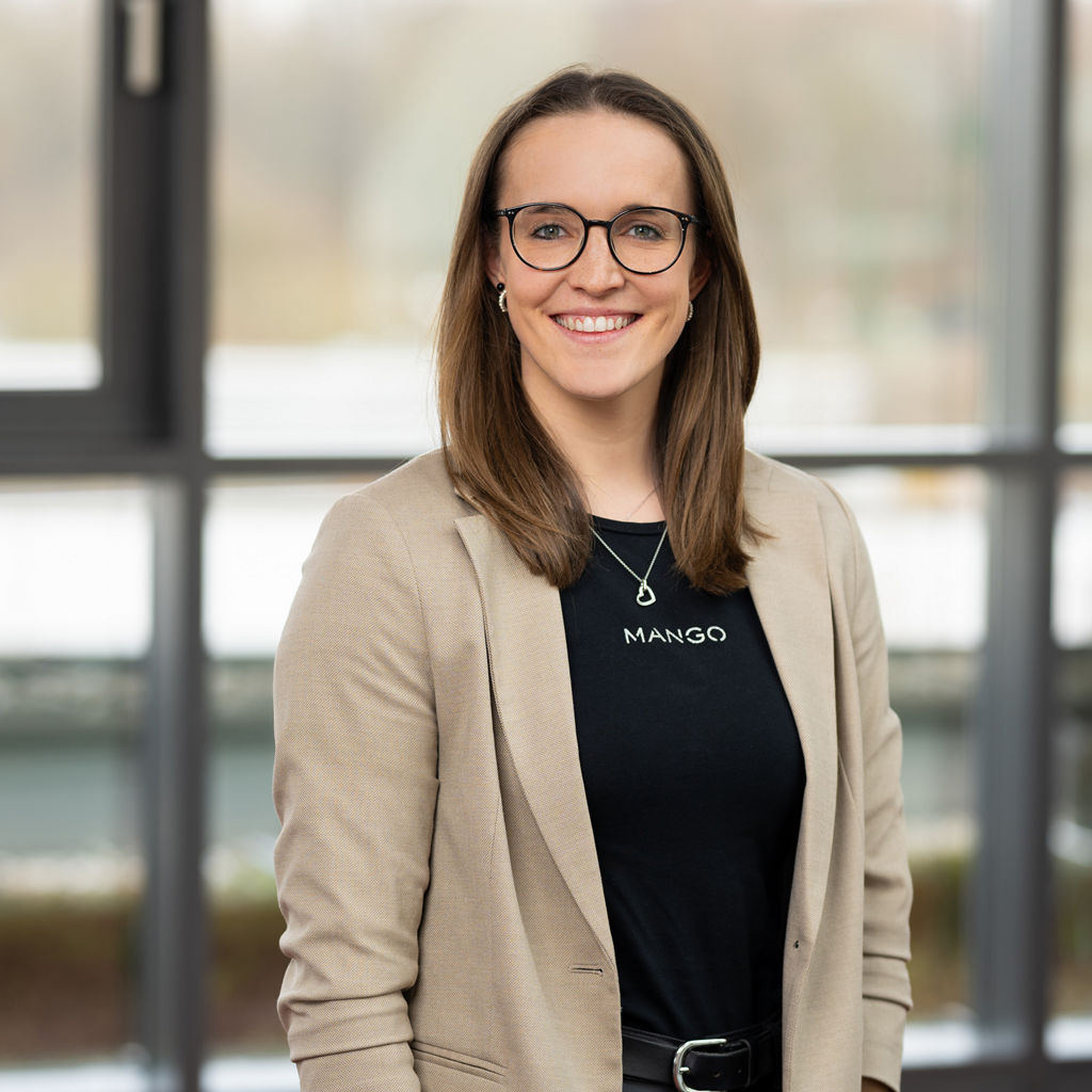 Porträt Isabell Erhard
