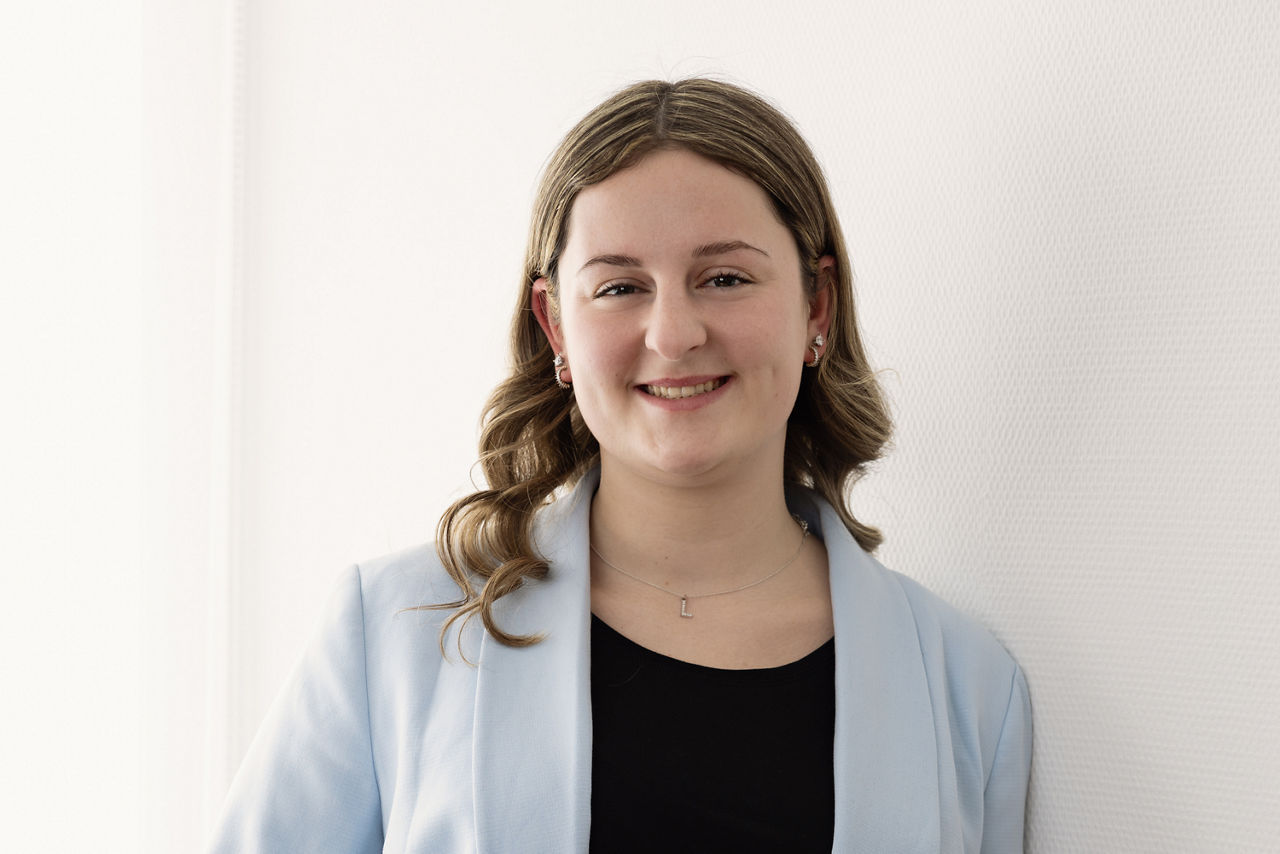 Porträtfoto von Lina Esser