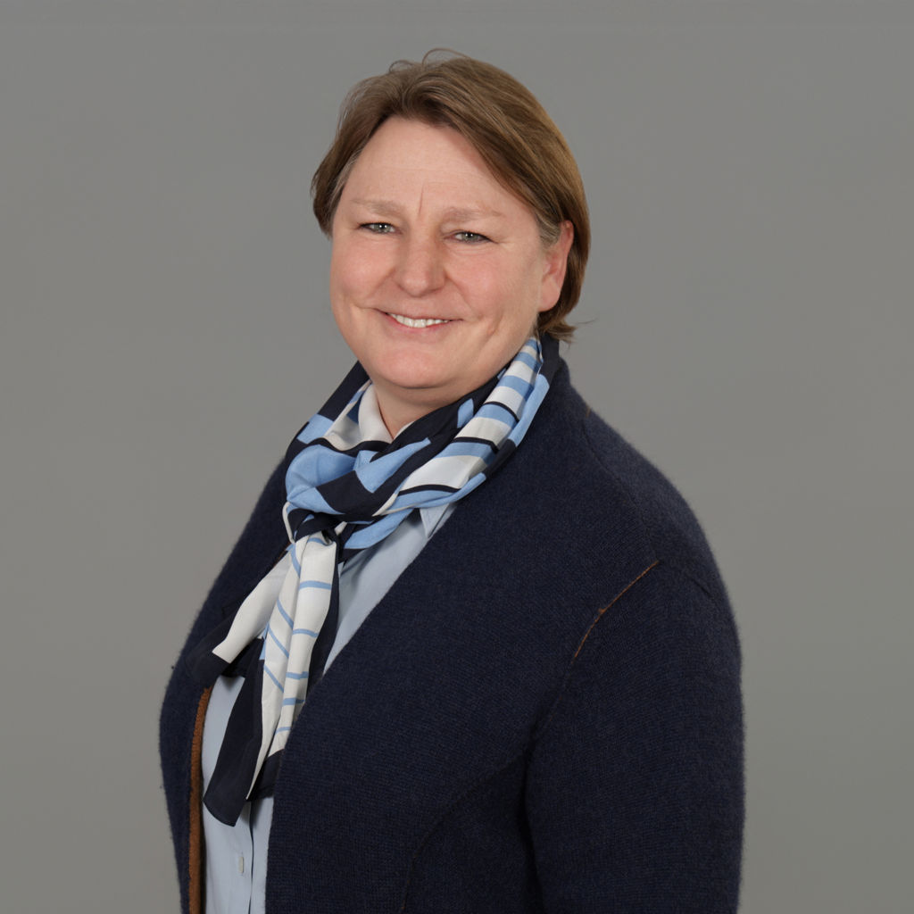 Porträt von Eva-Maria Schmid