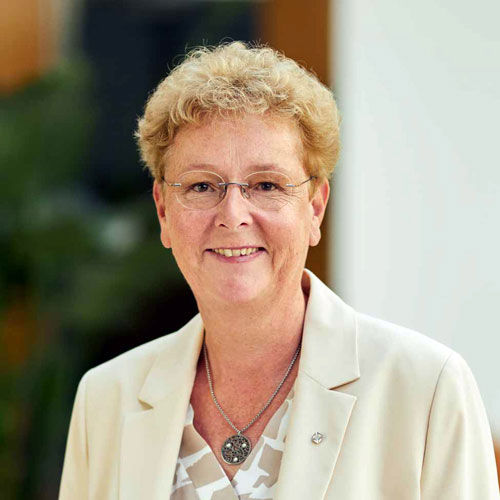 Darstellung unserer Mitarbeitenden Kirsten Exel
