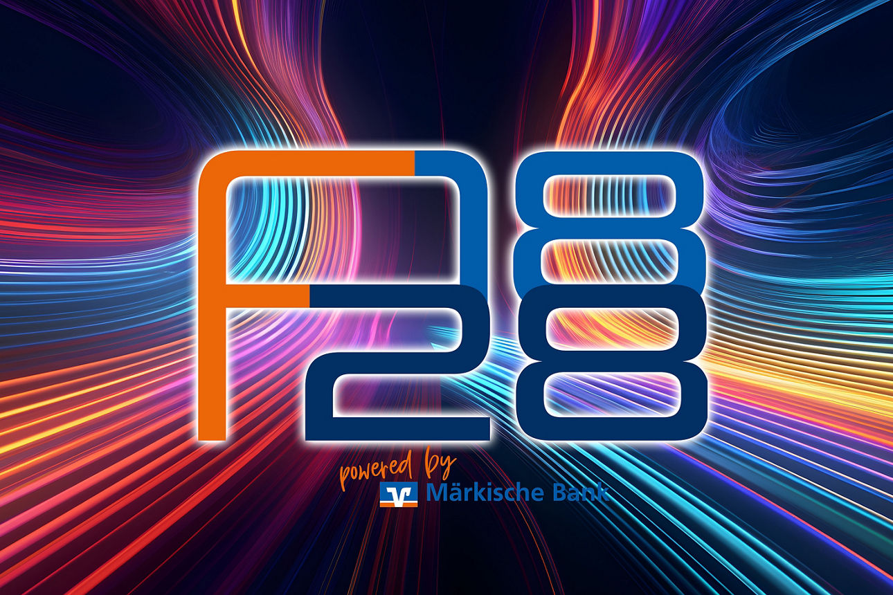 F18/28 F18/28 Logo vor Hintergrund mit Neonlichtern