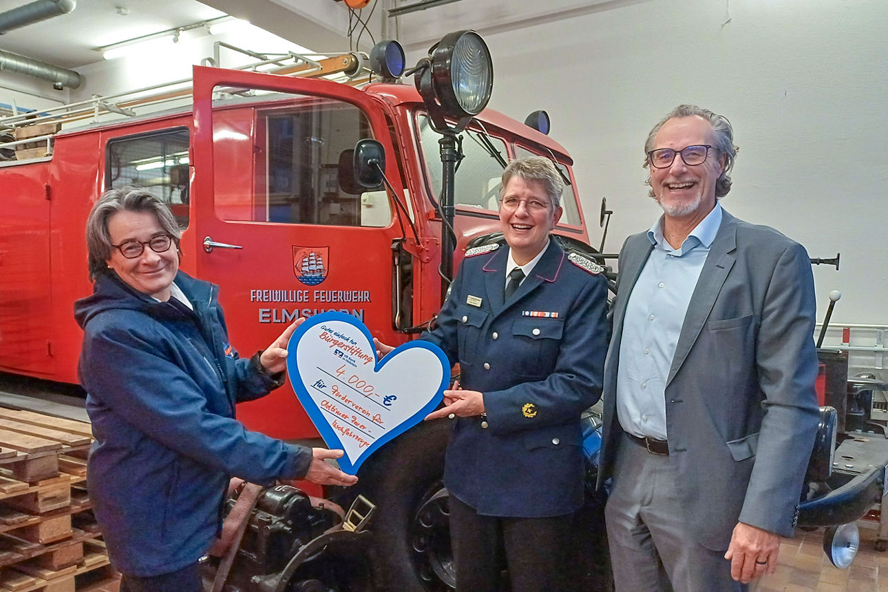 Übergabe des Spendenherzes: Freiwillige Feuerwehr Elmshorn