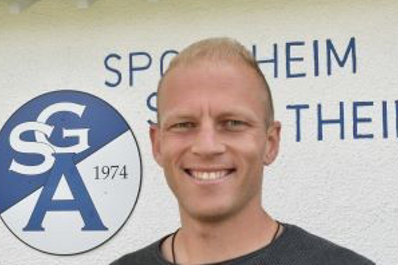 Kinder im Trikot