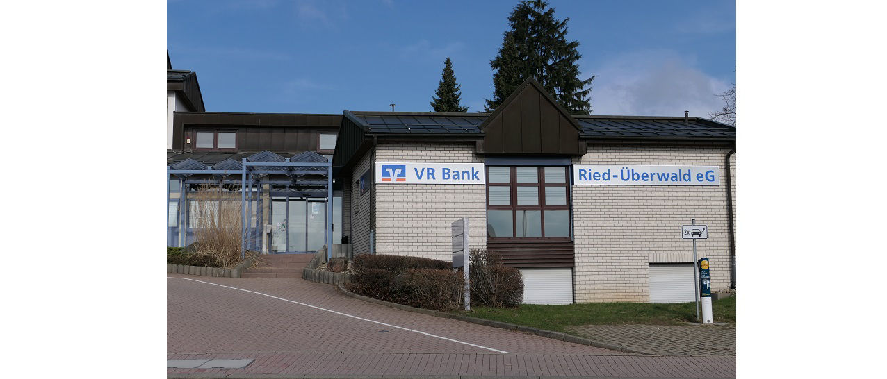Außenansicht der Filiale Abtsteinach