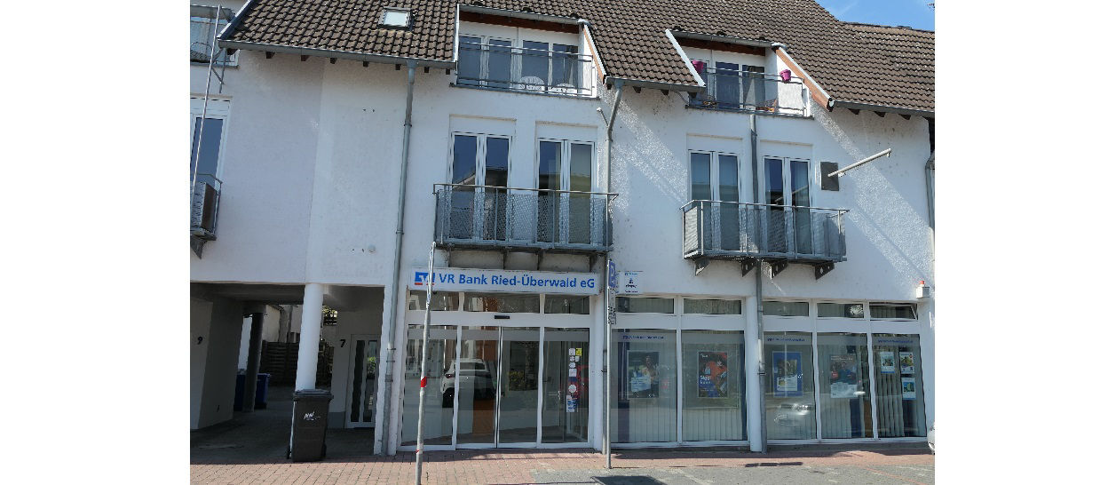 Außenansicht der Filiale Gernsheim