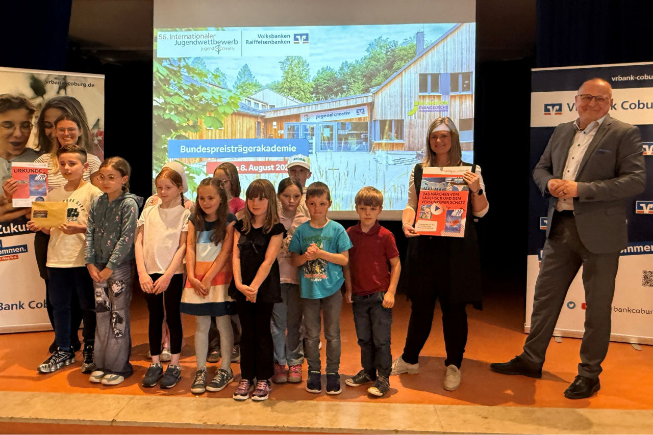 Ein Teil des Filmteams der Jean-Paul-Grundschule Coburg