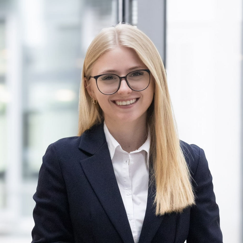Franziska Finauer - Mitarbeiterin der Hausbank München eG