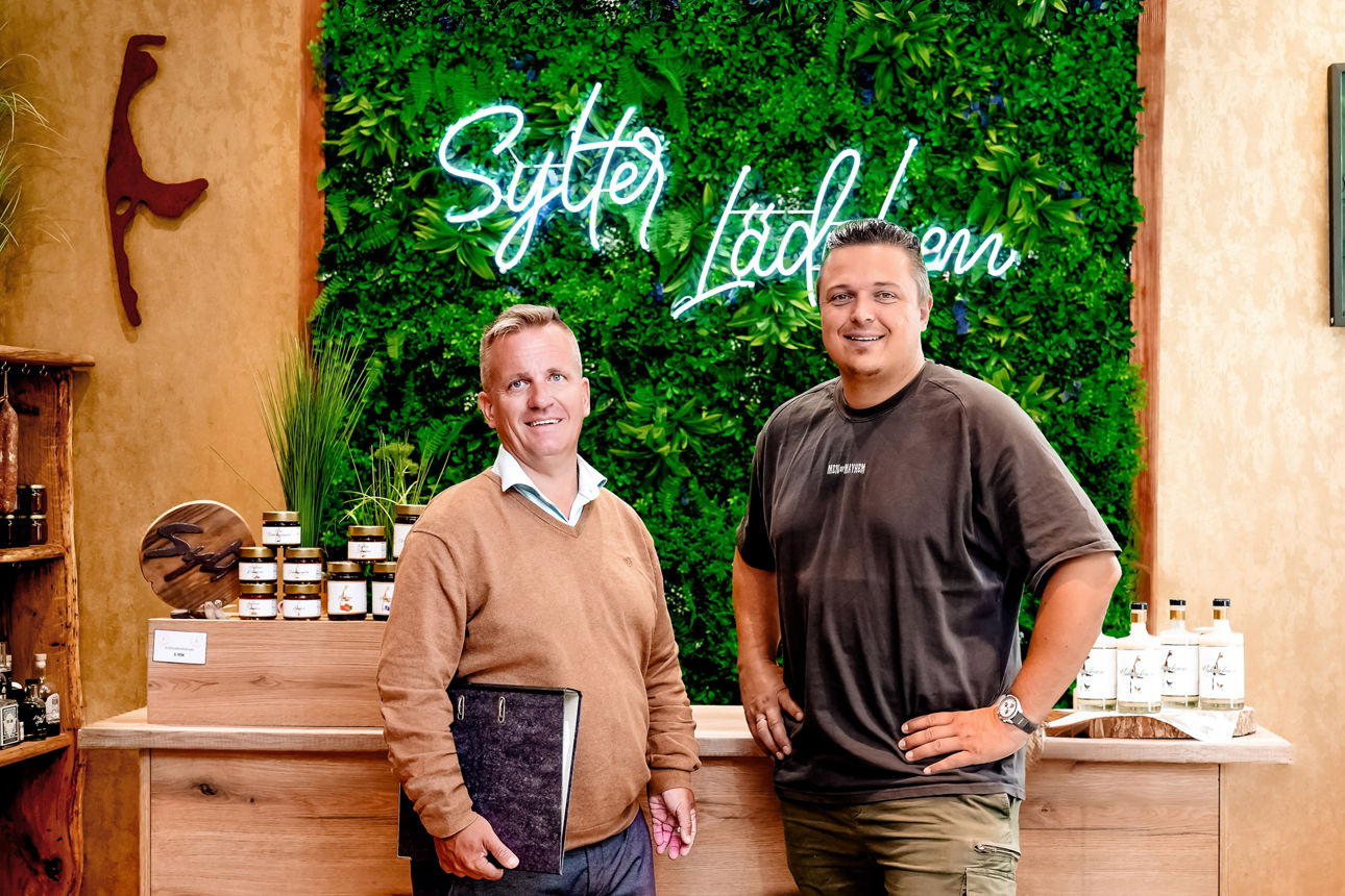 Sonnenaufgang Leuchtturm in List auf Sylt