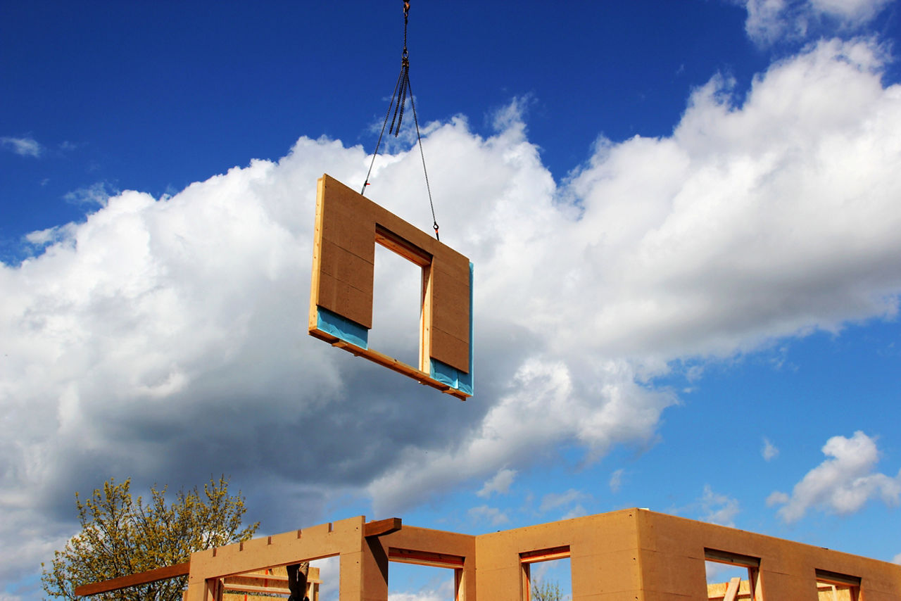 Neubau Stelle: Wo die Wände fliegen lernen