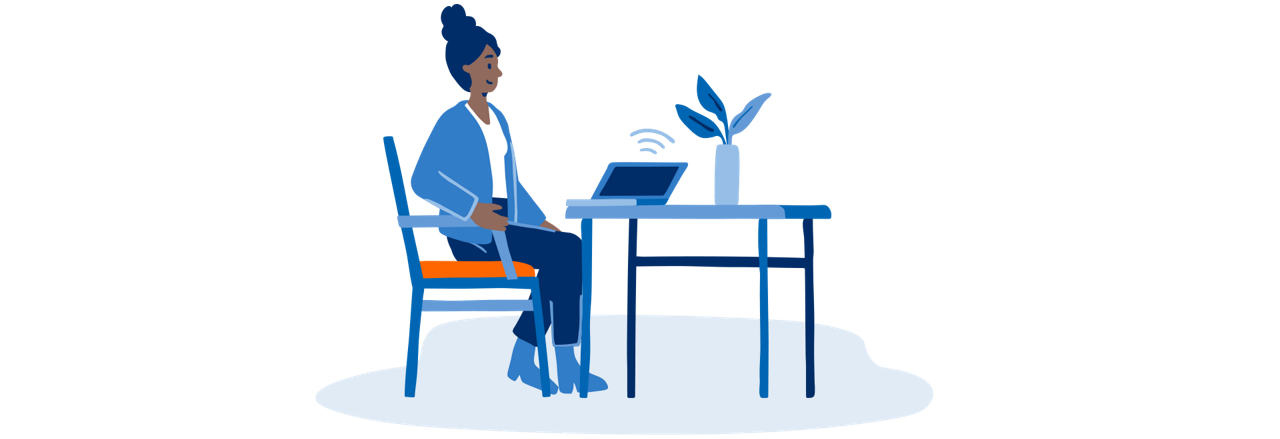 Person am Computer