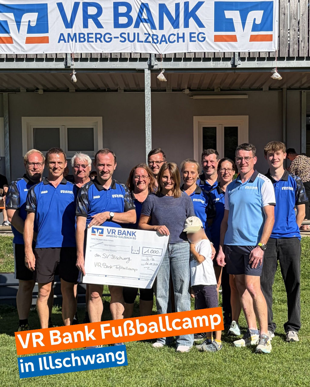 Aufnahme der Teilnehmer/-innen des Fußballcamps in Illschwang