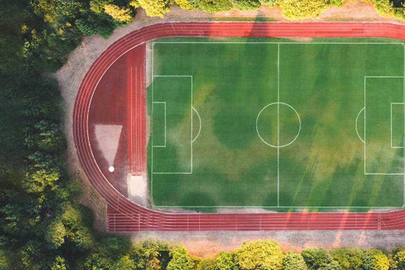 Fußballstadion aus der Vogelperspektive