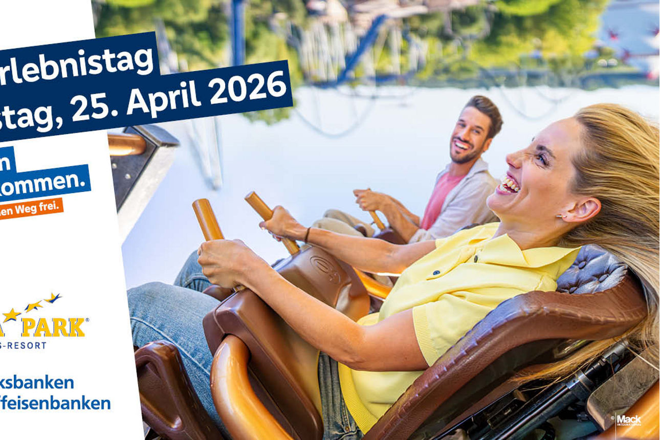 Frau und Mann in Achterbahn mit Logo Europapark und Volksbank