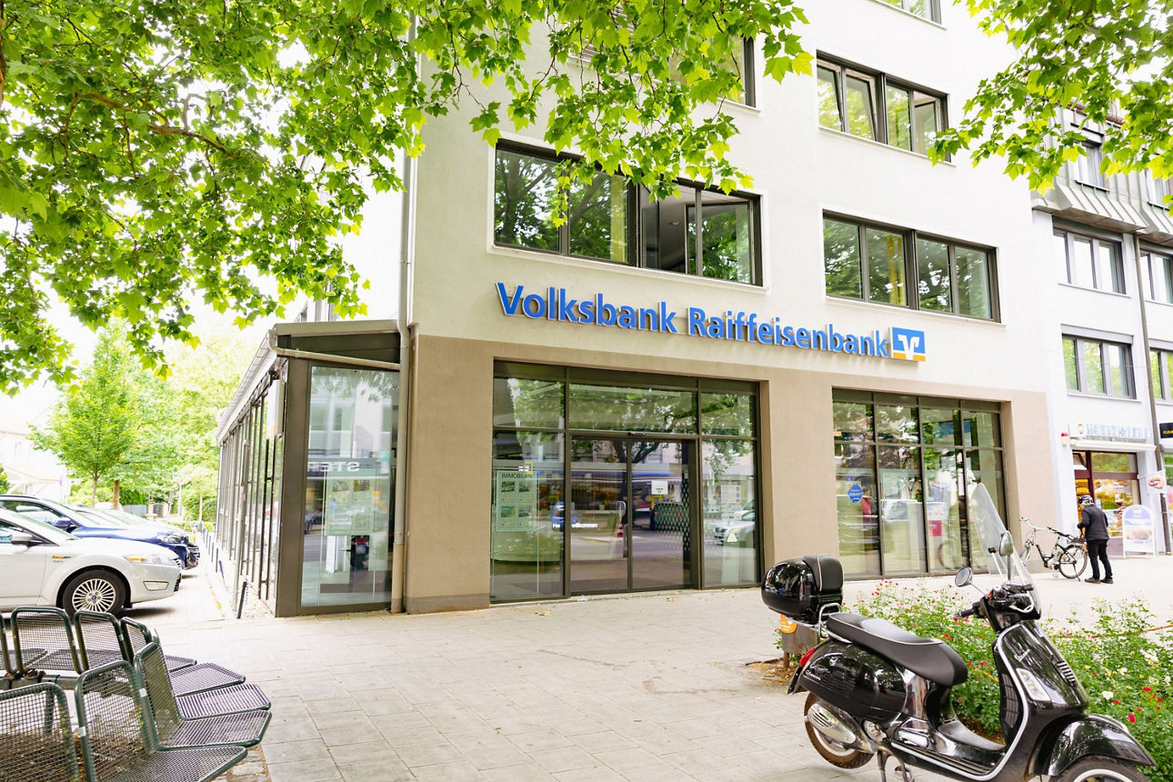 Aussenansicht Geschäftsstelle Dachau Münchner Straße