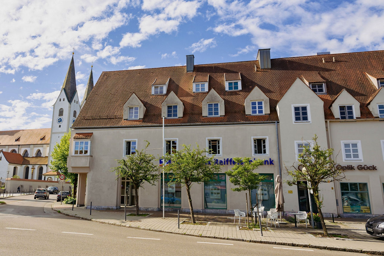 Aussenansicht des Gebäudes einer Geschäftsstelle