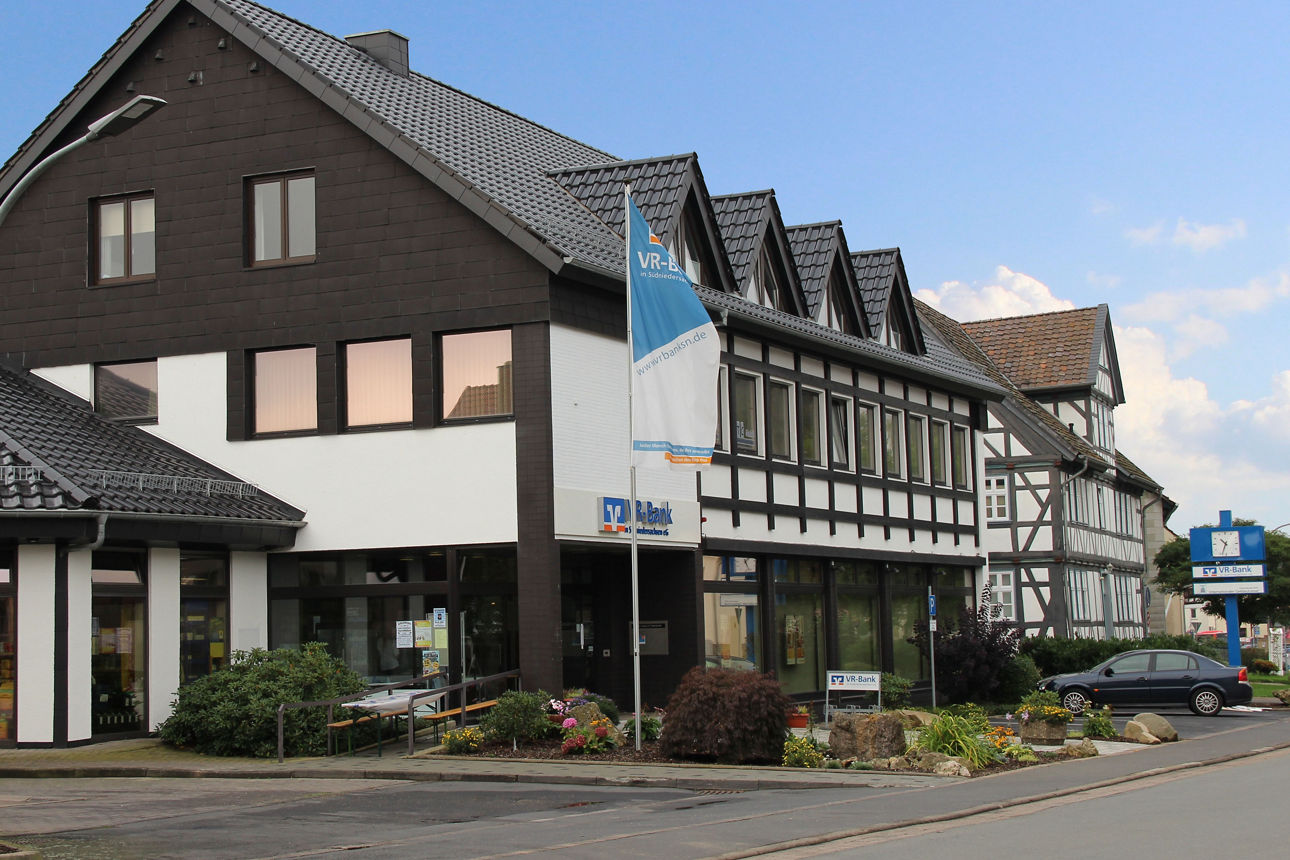 Der Eingangsbereich unserer Geschäftsstelle Landwehrhagen