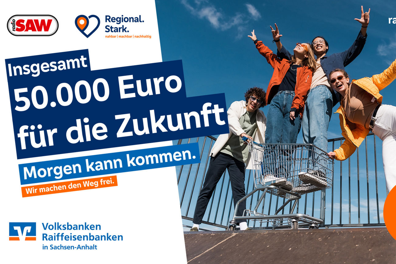 Verschiede Freunde die für ein Bild posieren